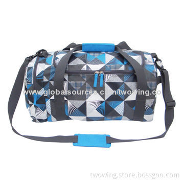 Duffel bag with one main opening, 600D x 600D polyester fabric